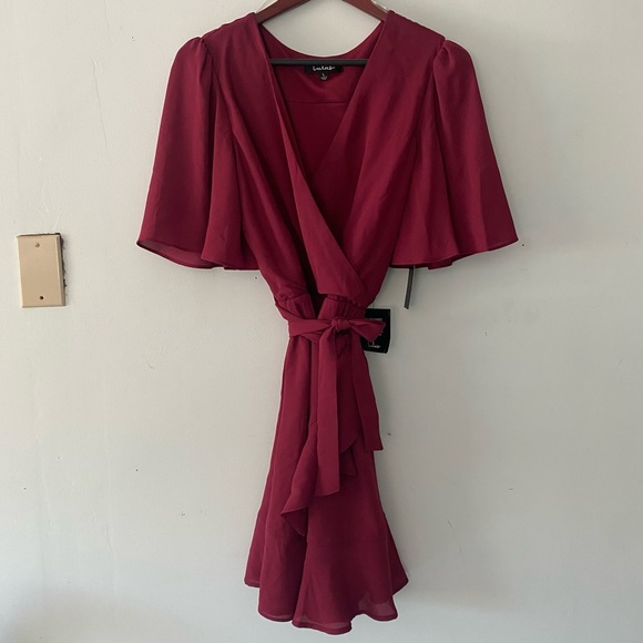 Lulu’s Burgundy Fit & Flare Tie Waist Wrap Dress, Size L - Picture 1 of 7